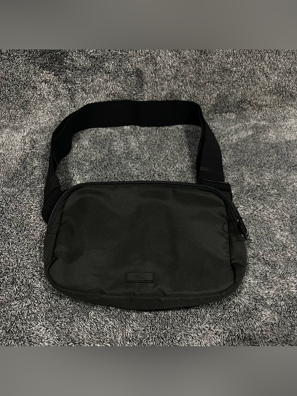 Victoria's Secret PINK Everyday Everywhere Belt Bag in black